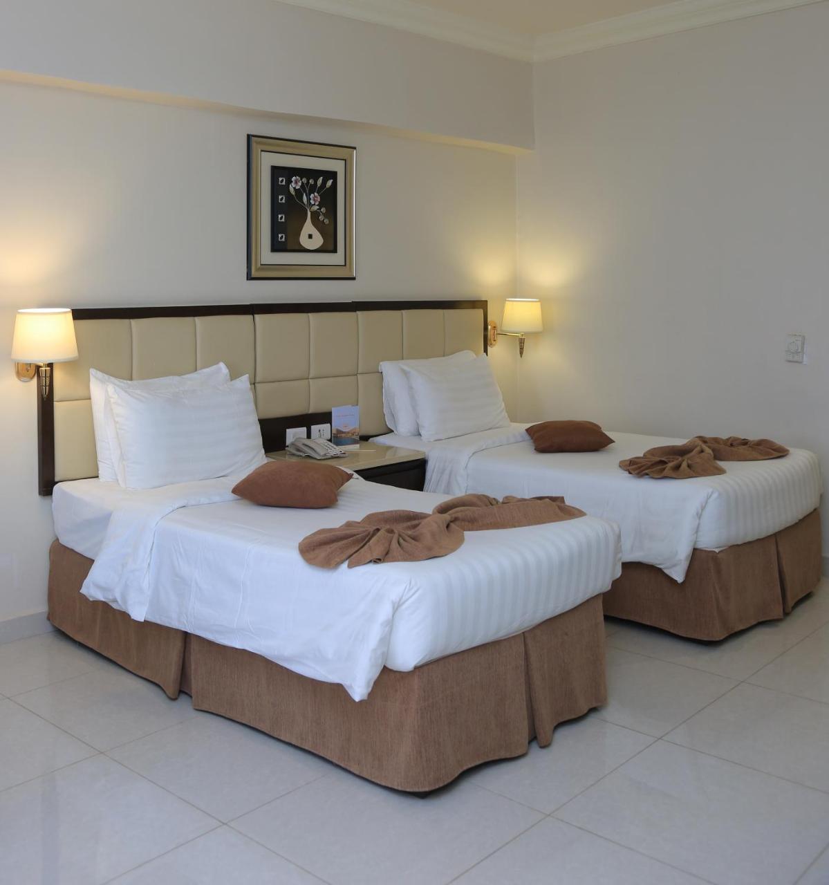 Grand East Hotel - Resort & Spa Dead Sea Sweimeh Bilik gambar